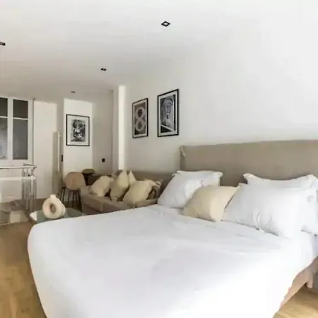 Magnifique Avec Sauna Et Jacuzzi Daire Paris